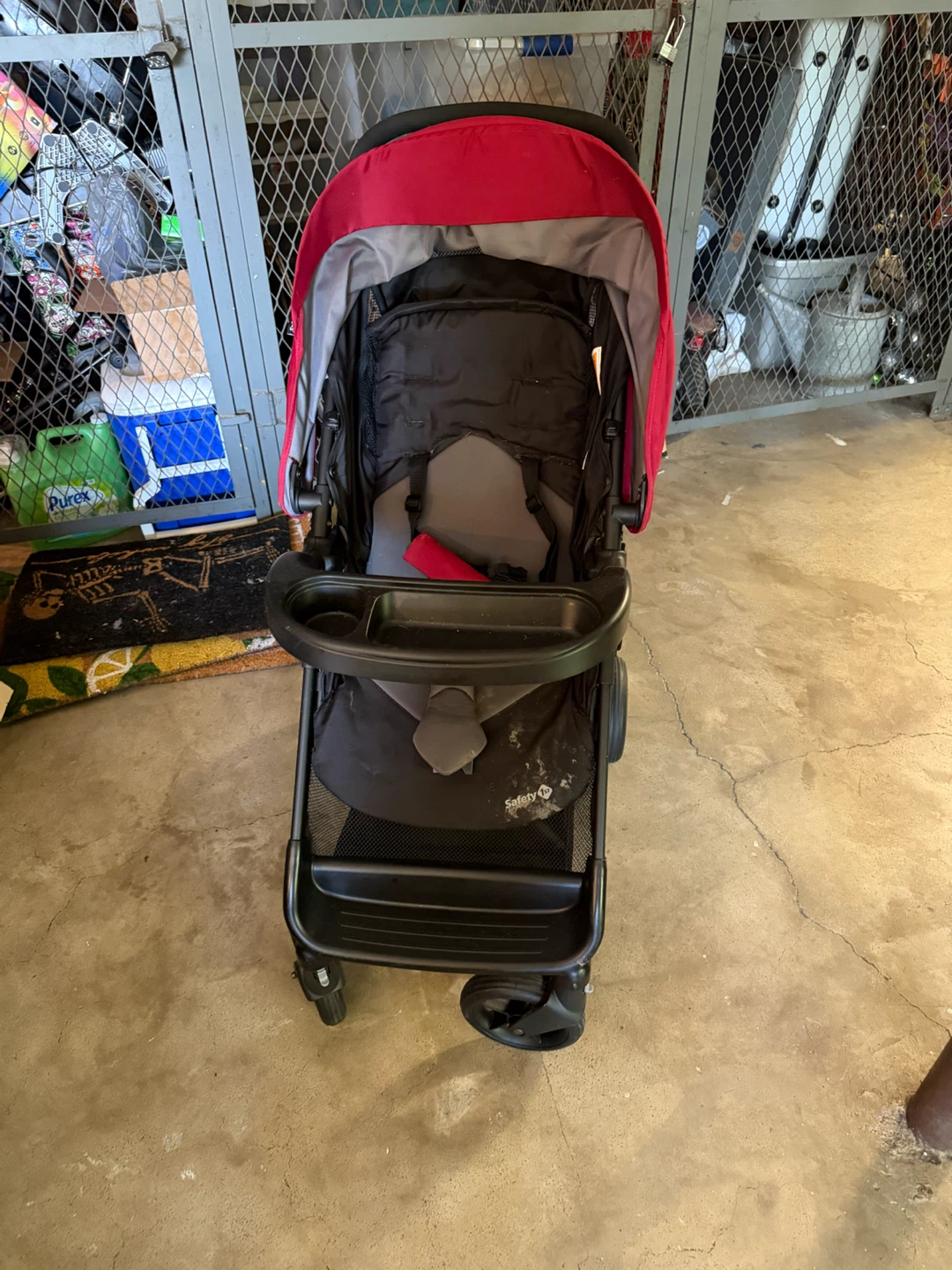 Red and Black Baby Stroller - photo 4