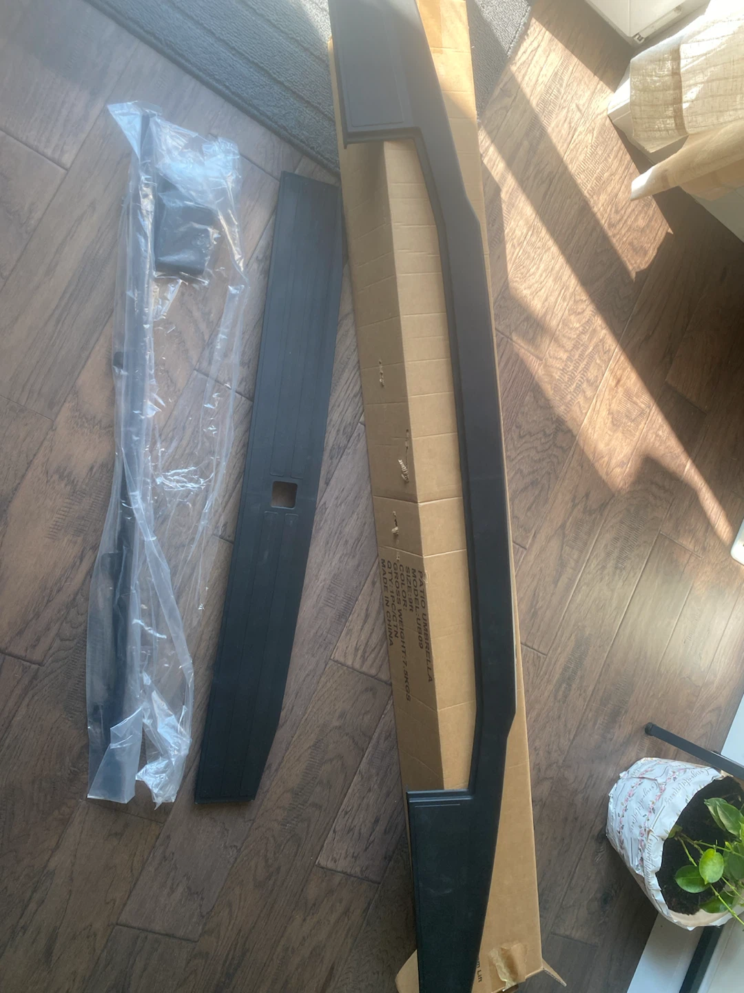 Tail gate molding fit Ford - photo 2