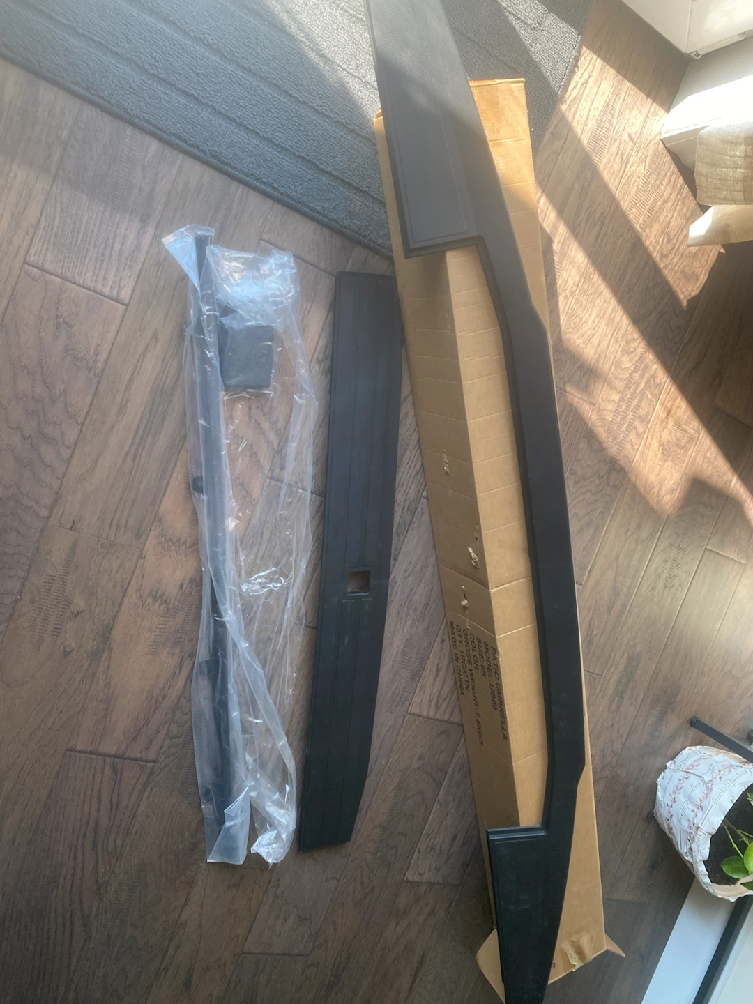 Tail gate molding fit Ford - photo 3