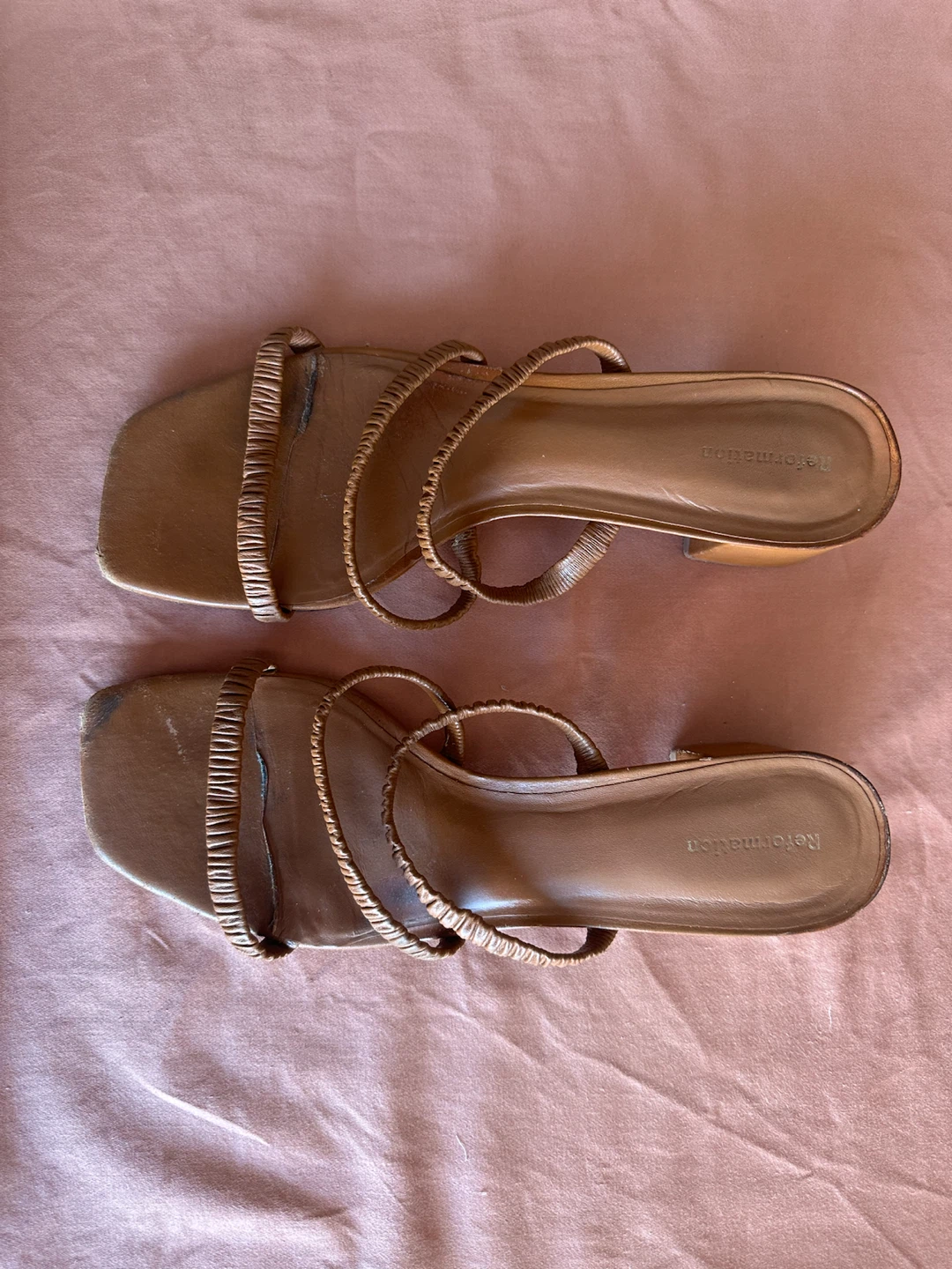 Reformation Brown Ruched Strap Heeled Sandals - photo 2