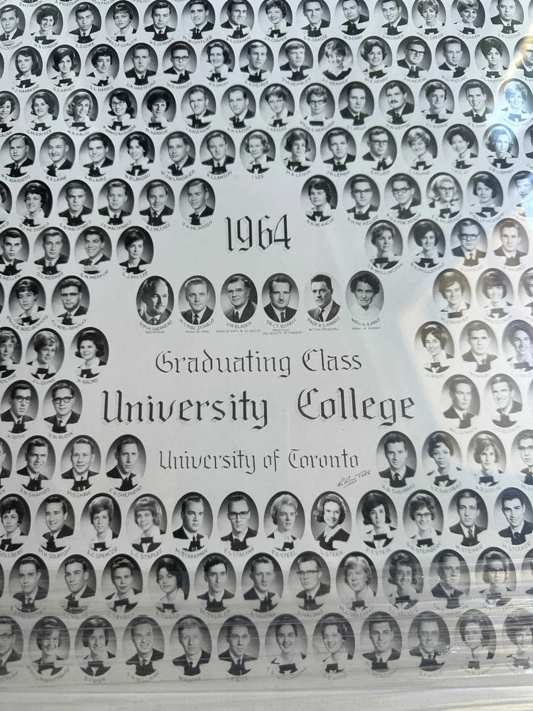 VINTAGE U OF T 1964 GRADUATING CLASS YEARBOOK PHOTOGRAPH - photo 3