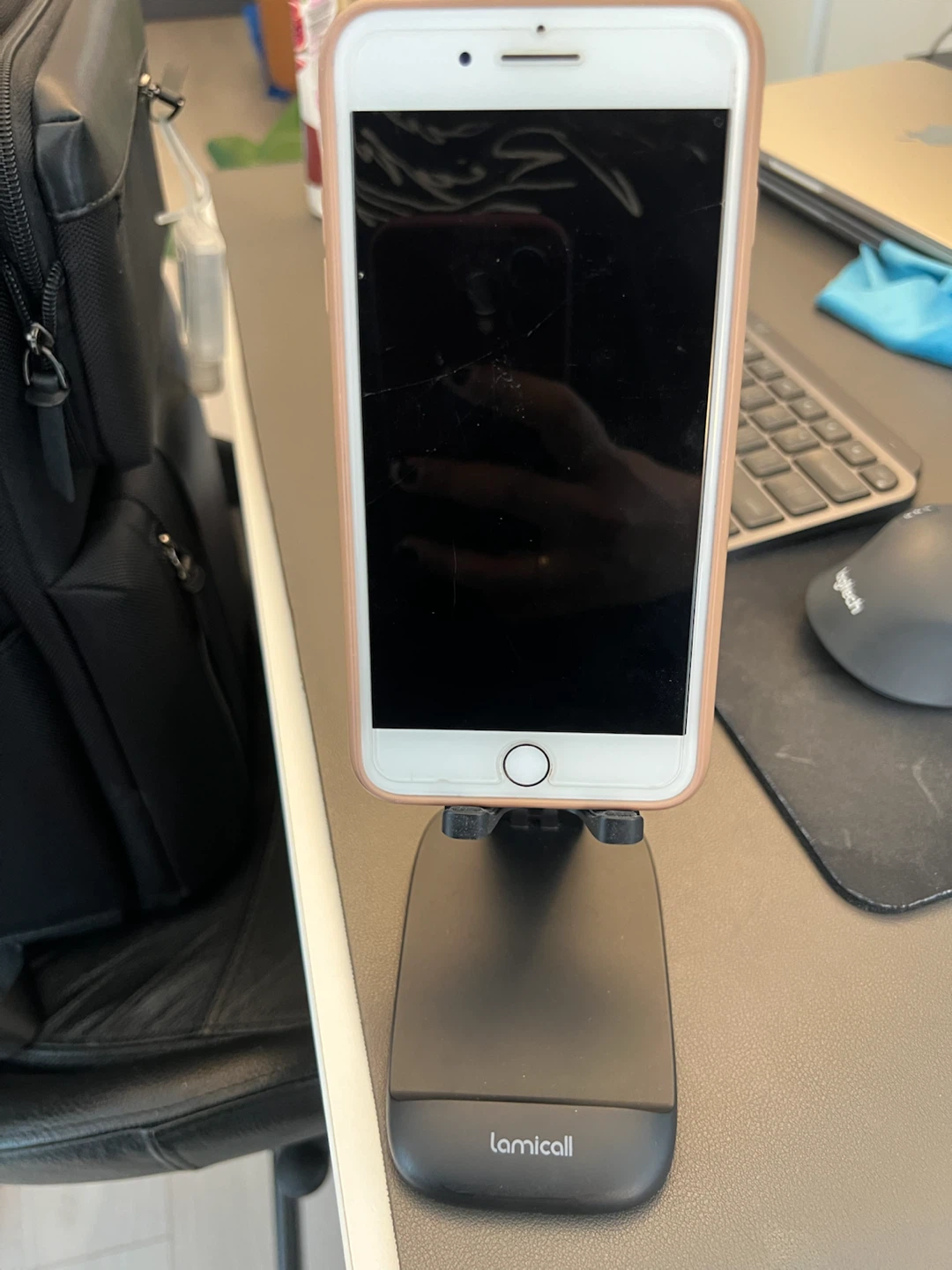 Adjustable phone stand - photo 4