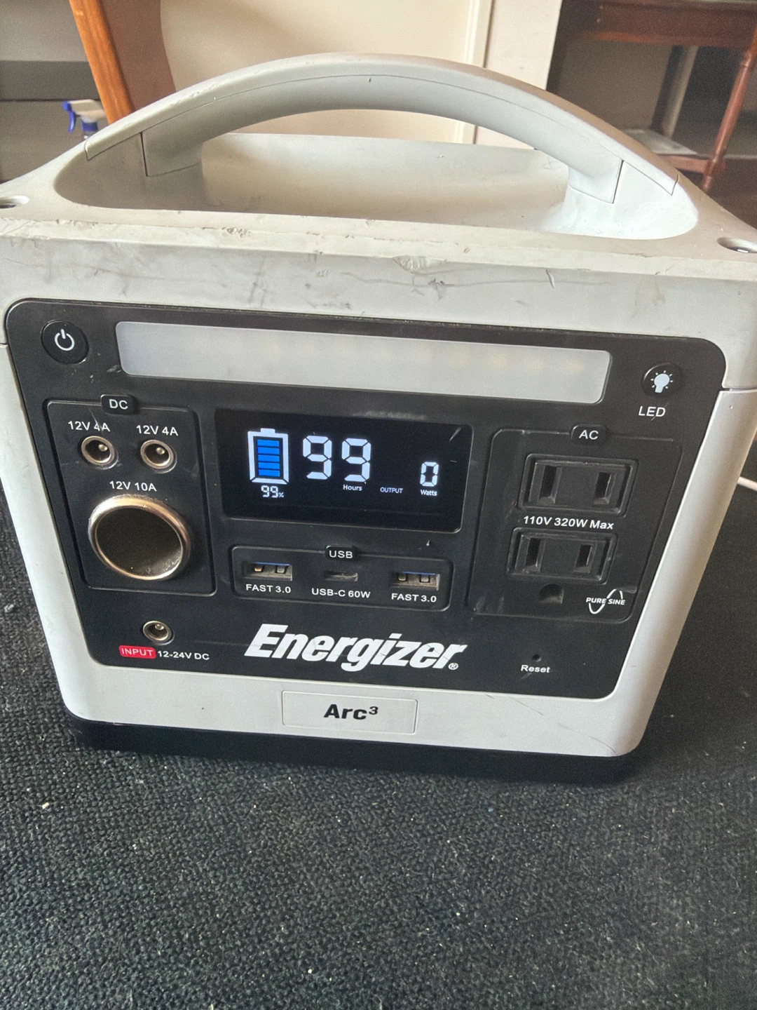 Energizer Arc3 Portable Power Station - photo 2