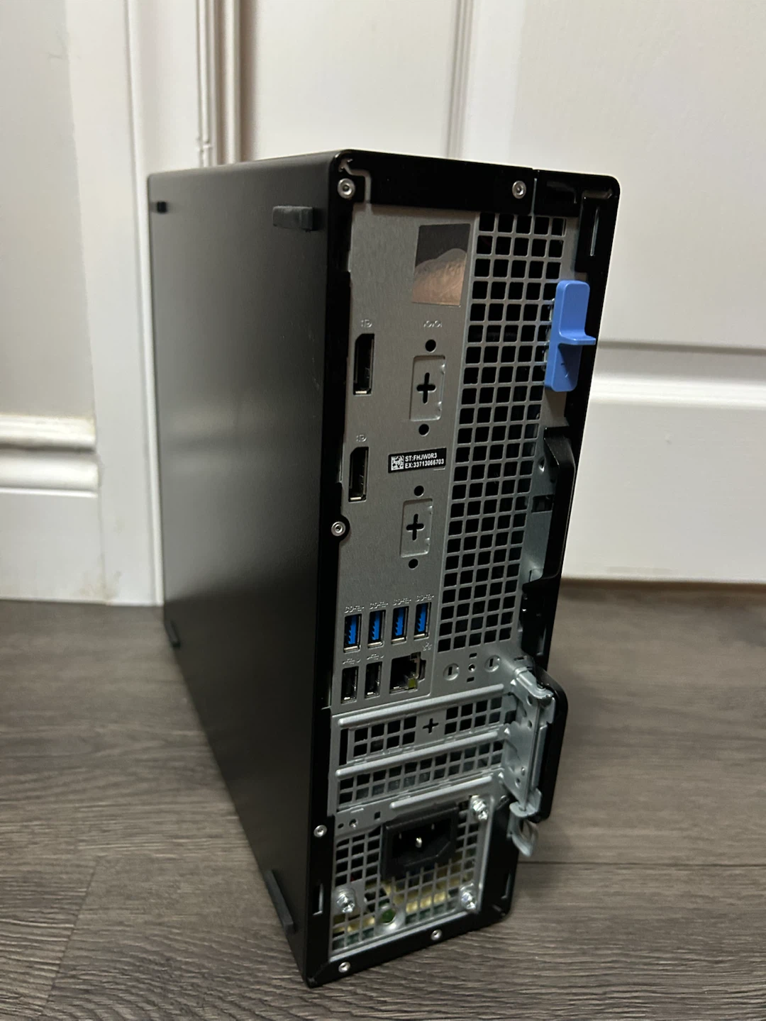 Dell OptiPlex 5000 Desktop - i7 12th gen, 16GB ram 512 gb ssd - photo 2