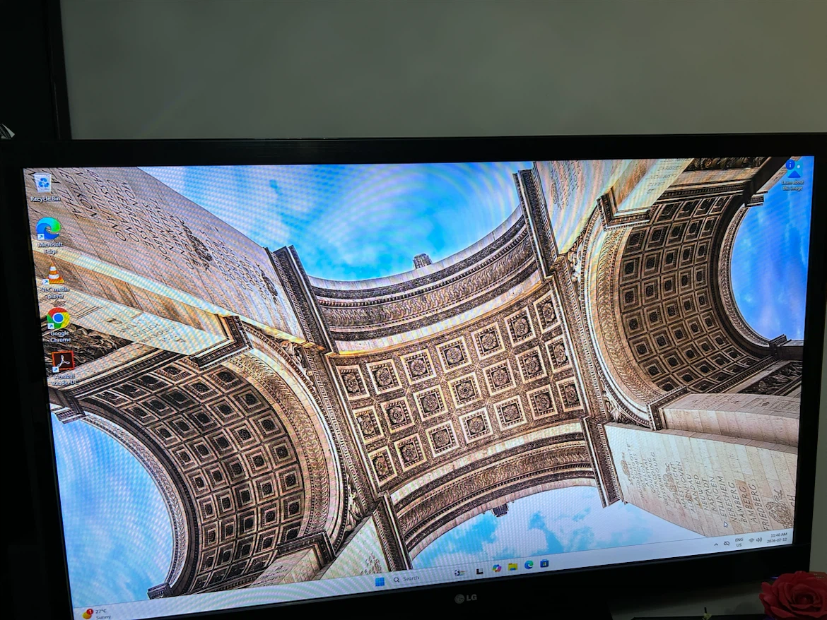 Dell OptiPlex 5000 Desktop - i7 12th gen, 16GB ram 512 gb ssd - photo 3