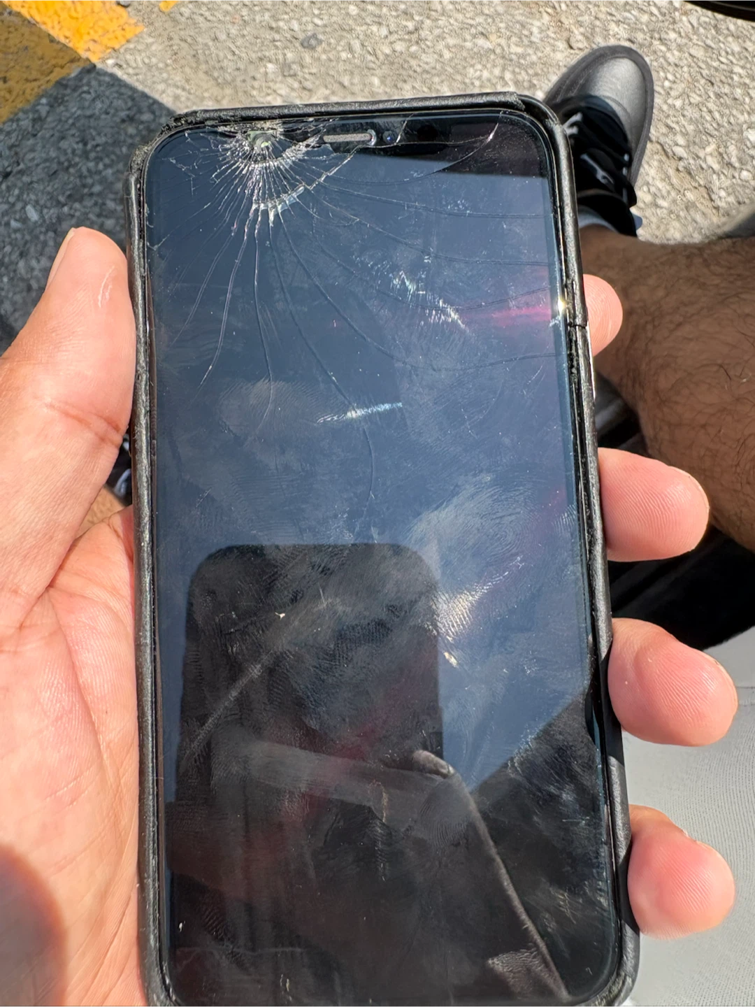 Used iPhone 11 Pro - photo 2