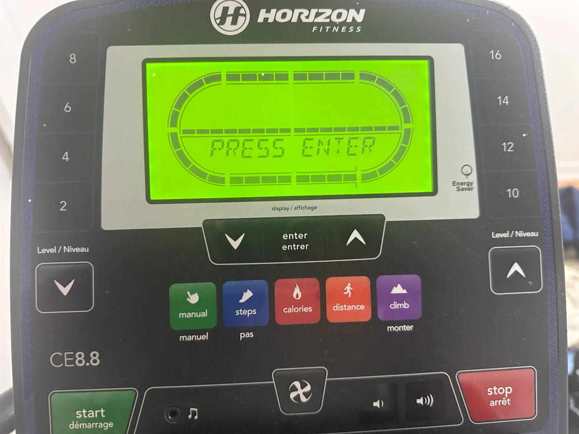 Horizon CE8.8 Elliptical – Like New