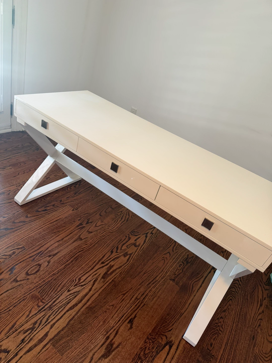White Desk with Drawers - photo 3