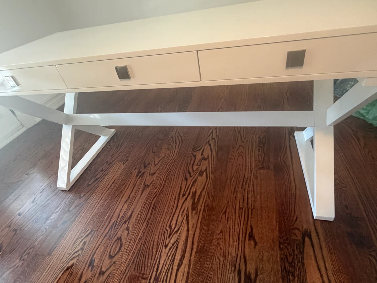 White Desk with Drawers - photo 5