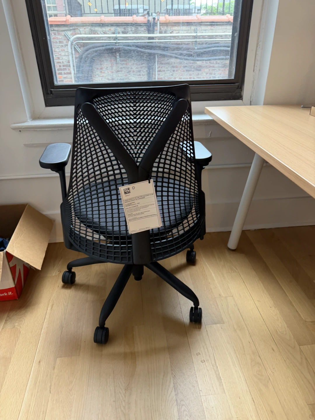 Herman Miller Sayl ergonomic chairs - photo 5