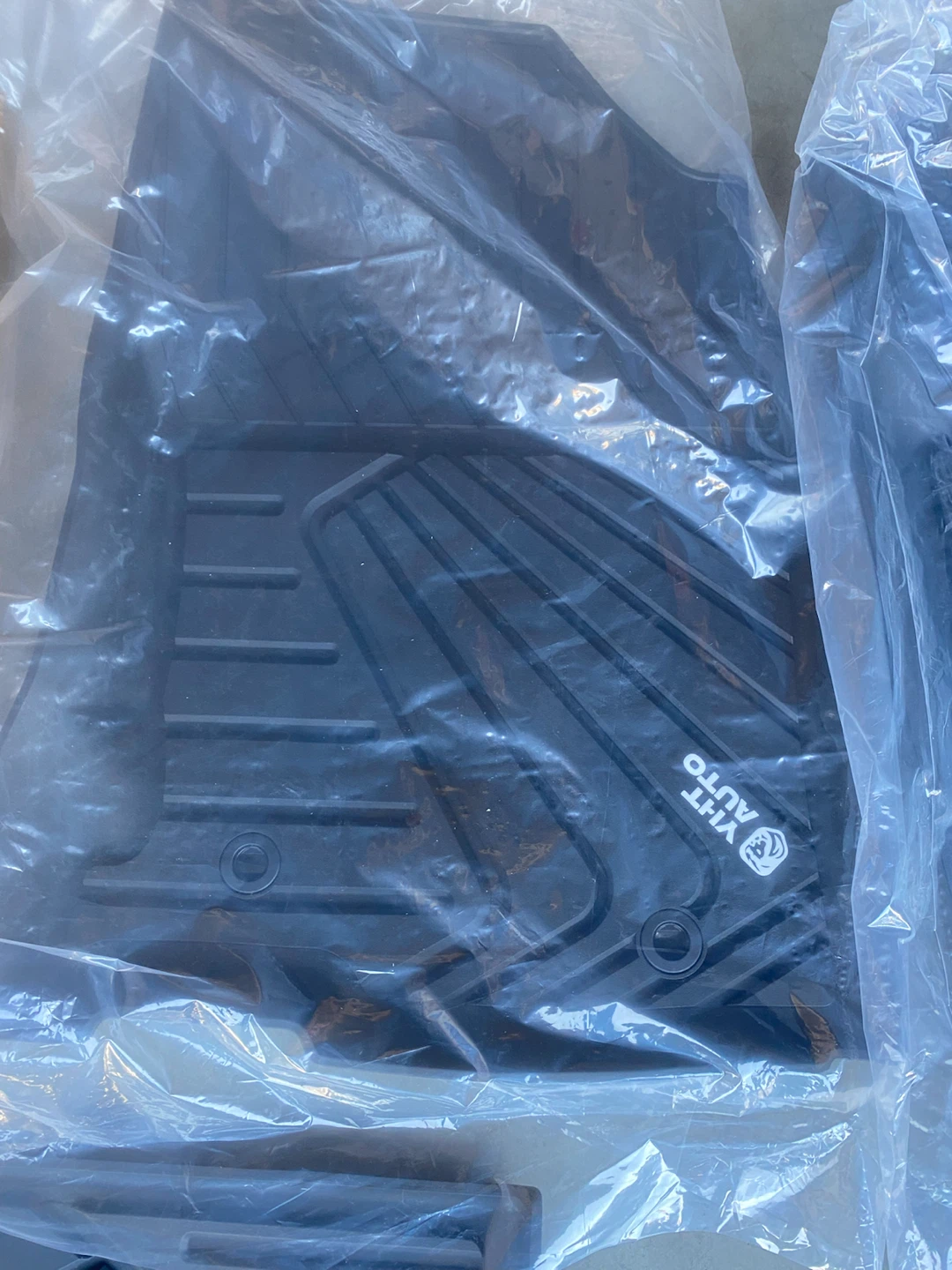 YHT AUTO All Weather Floor Mats
