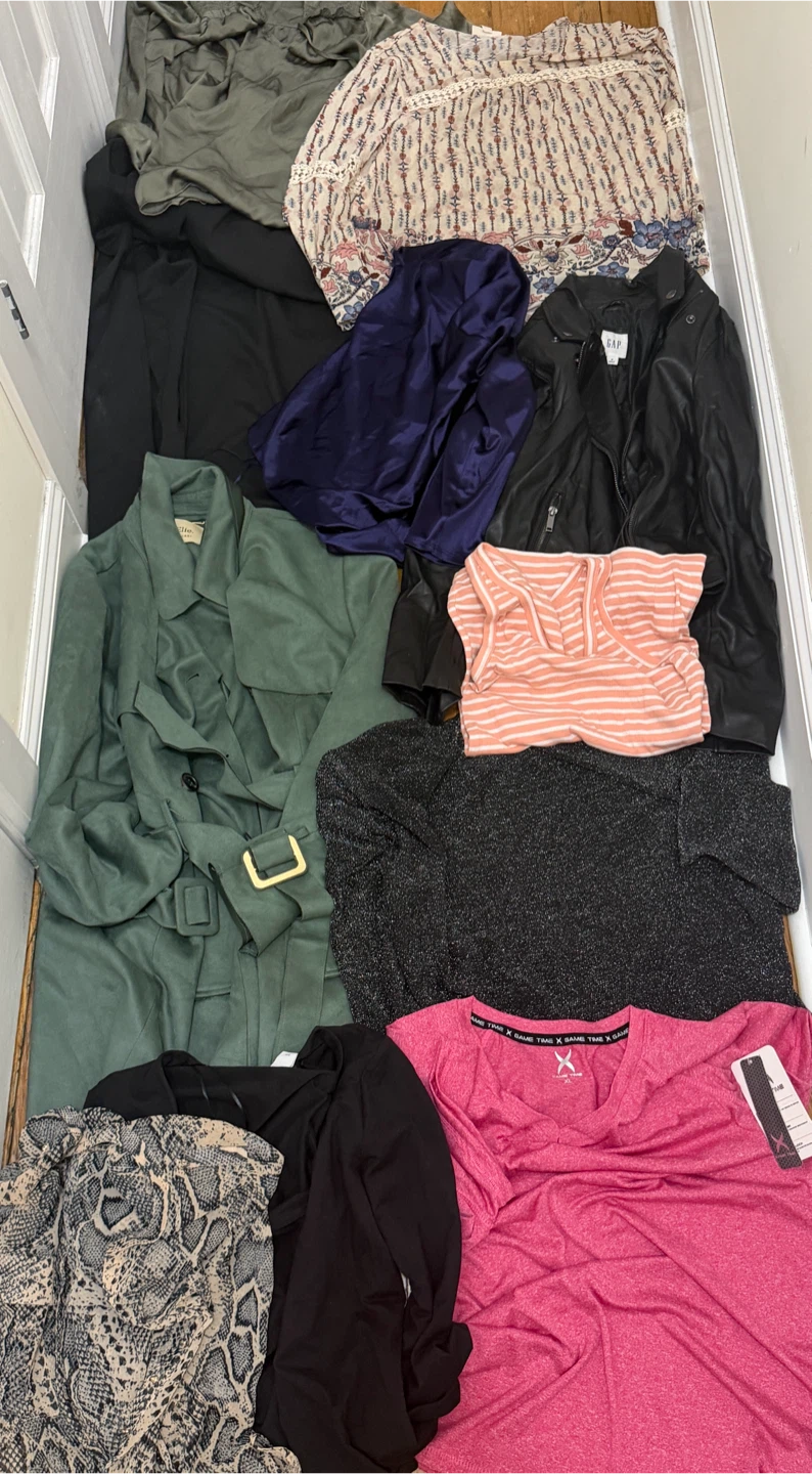 Bulk Lot of Women's Clothing - Various Brands & Sizes - photo 3