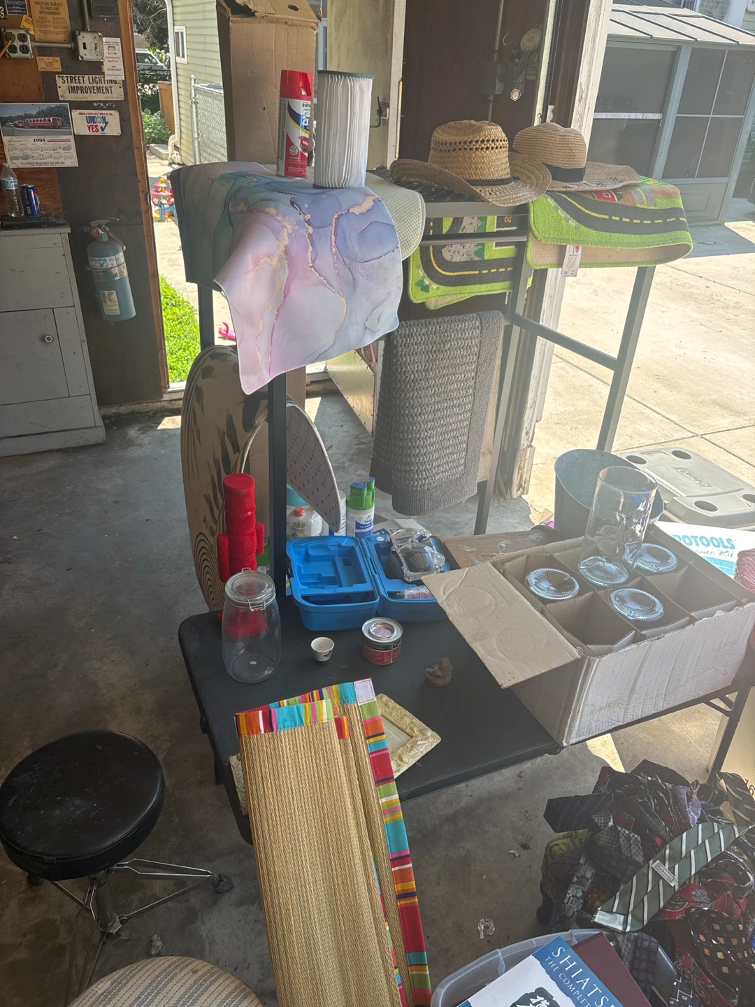 Garage sale $1-5 items . 3324 n kostner . All day - photo 5
