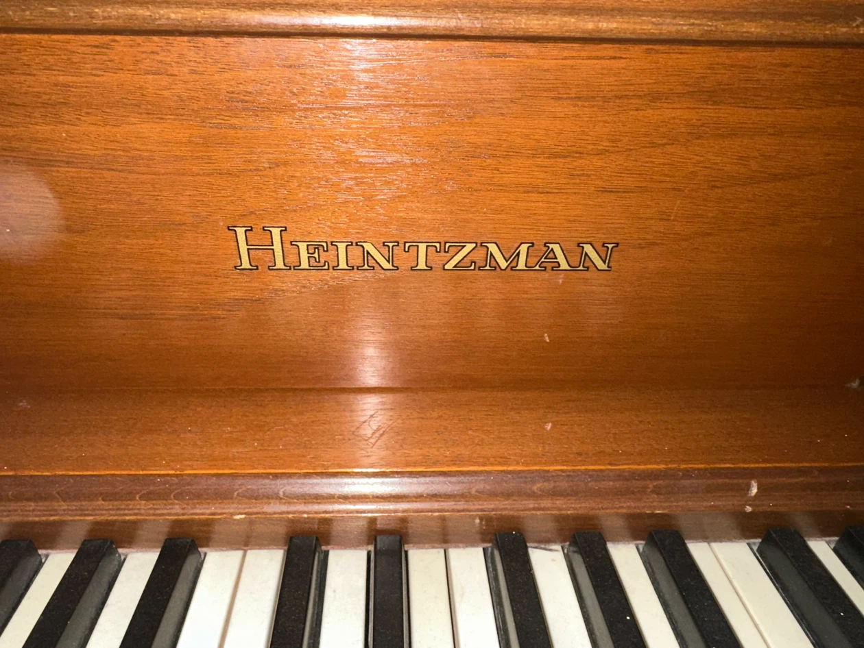 Heintzman Upright Piano & Storage Bench - photo 2