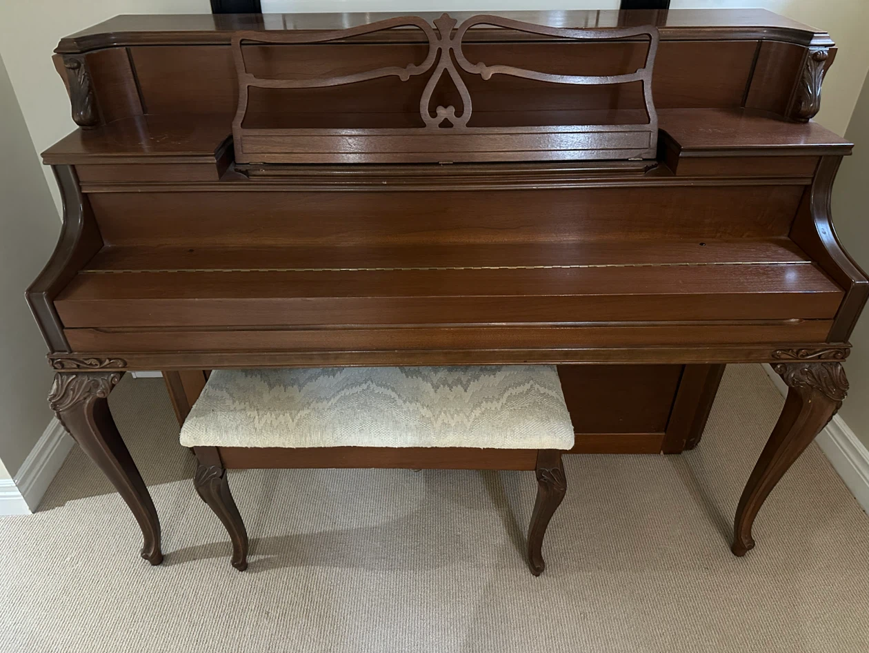Heintzman Upright Piano & Storage Bench - photo 3