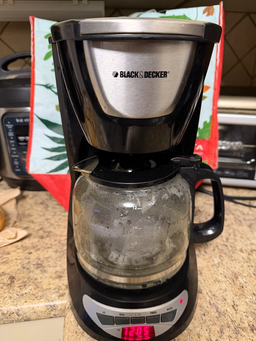 BLACK+DECKER 12-Cup Coffee Maker