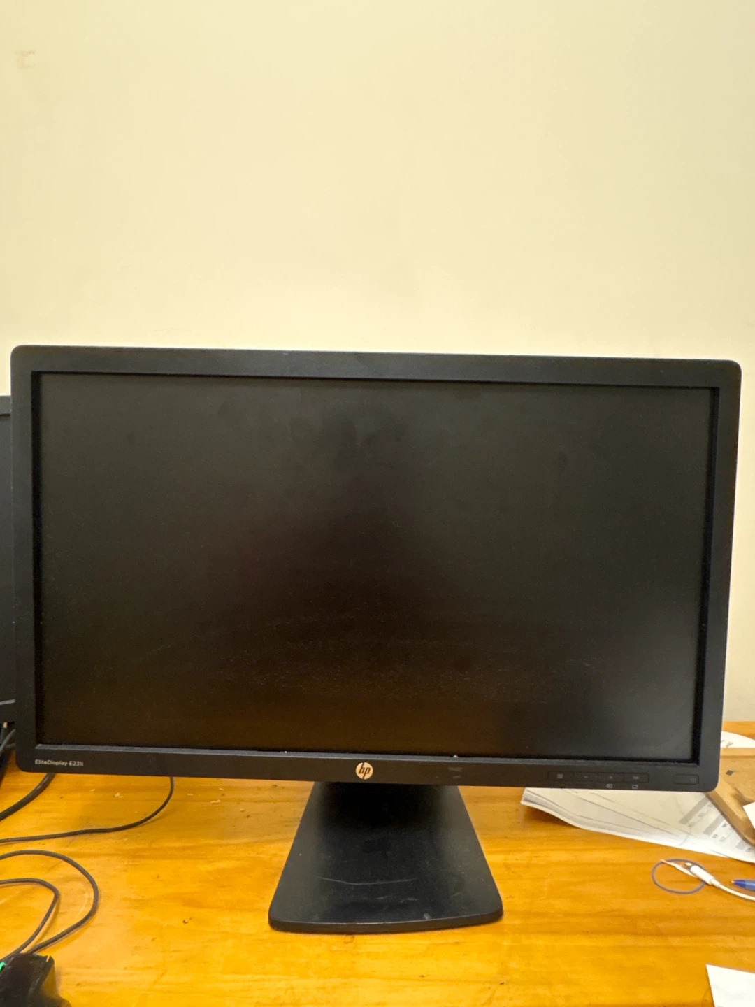 HP EliteDisplay E231 Monitor