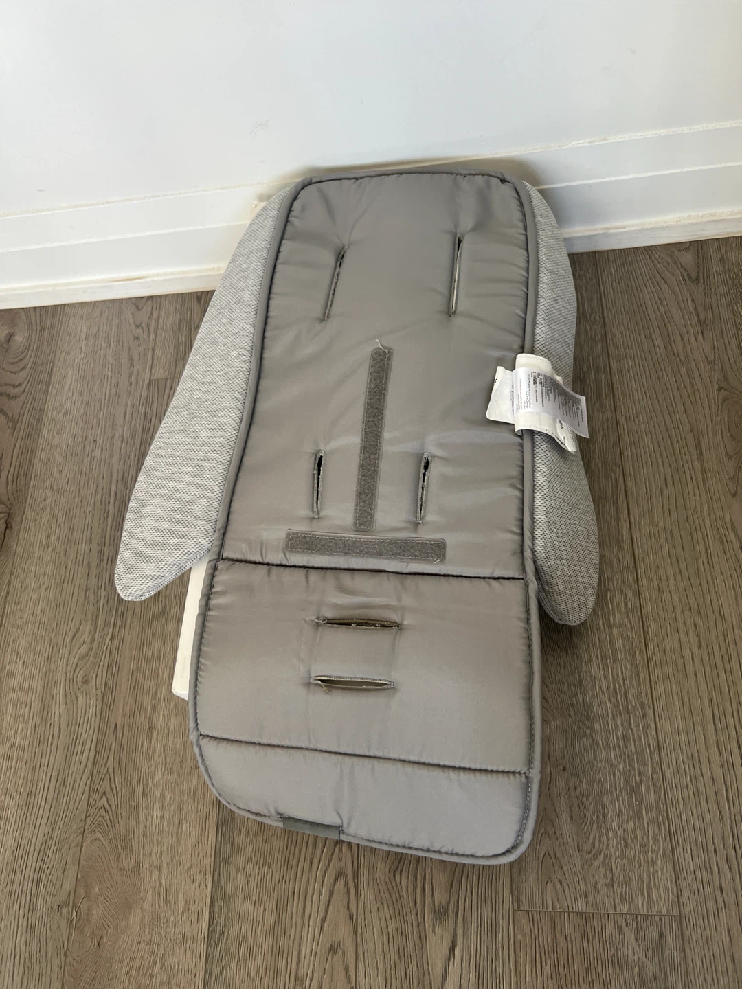 UPPAbaby Infant SnugSeat for Vista/Cruz - photo 4