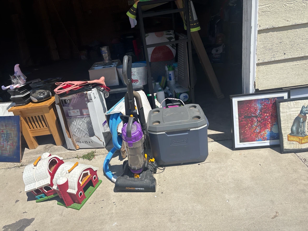 Garage sale 7/13/26 . 3324 n Kostner $1-$5 items - photo 2