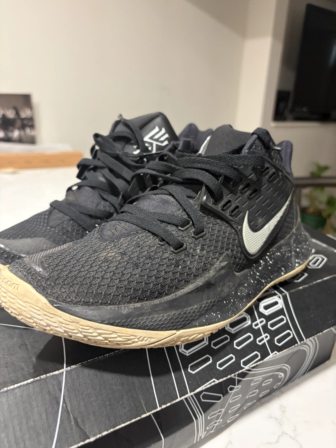 Nike Kyrie Low 2 Black Basketball Shoes - photo 2