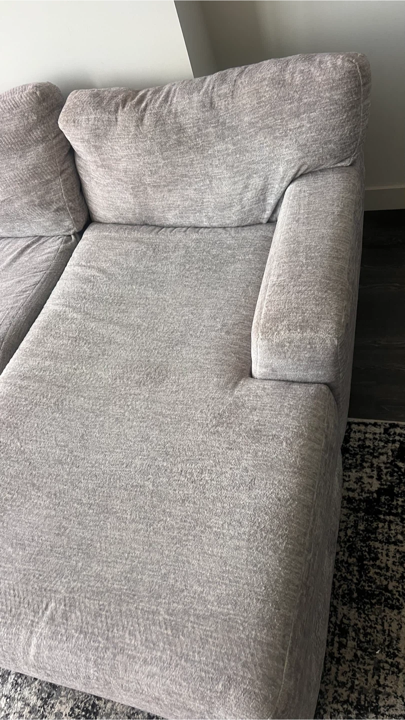 Ultra Soft Gray Sectional Delivery Included - photo 3