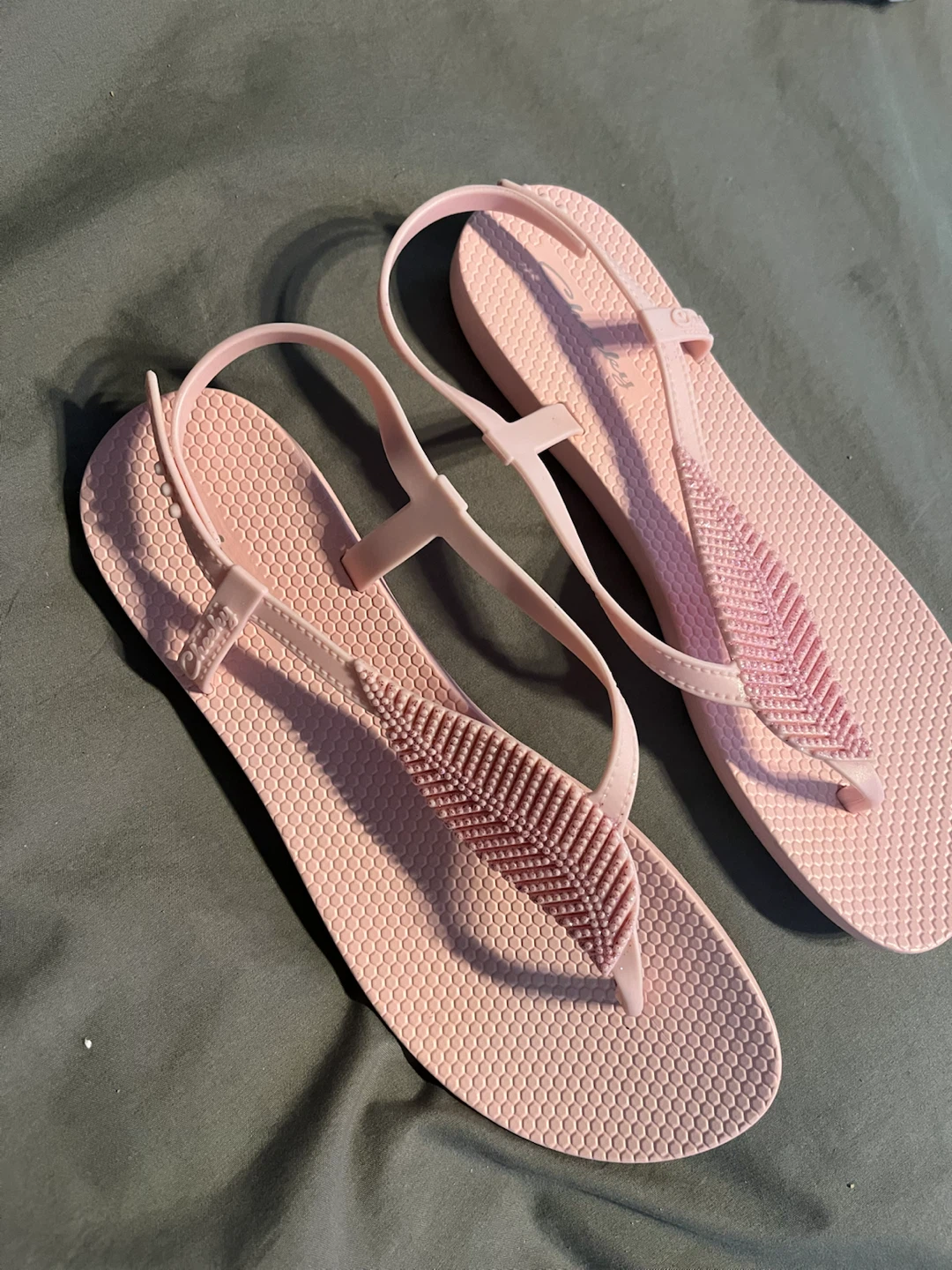 Cheeky Pink Thong Sandals size 9