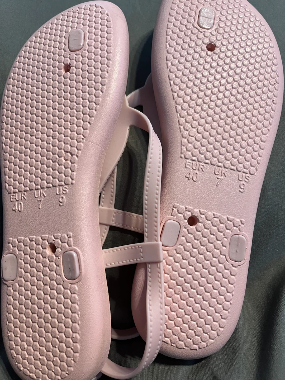 Cheeky Pink Thong Sandals size 9 - photo 5
