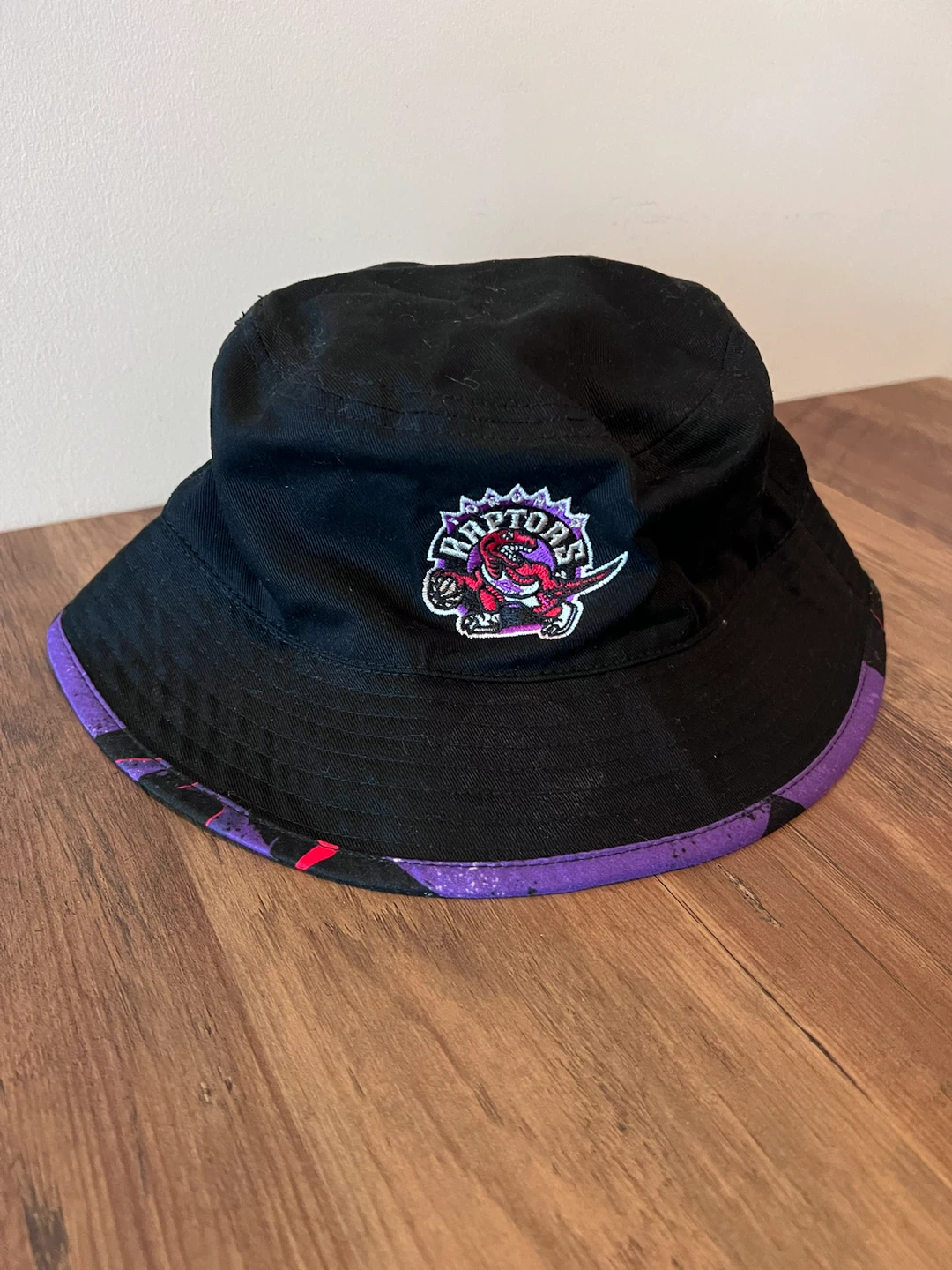 Toronto Raptors Mitchell & Ness Bucket Hat
