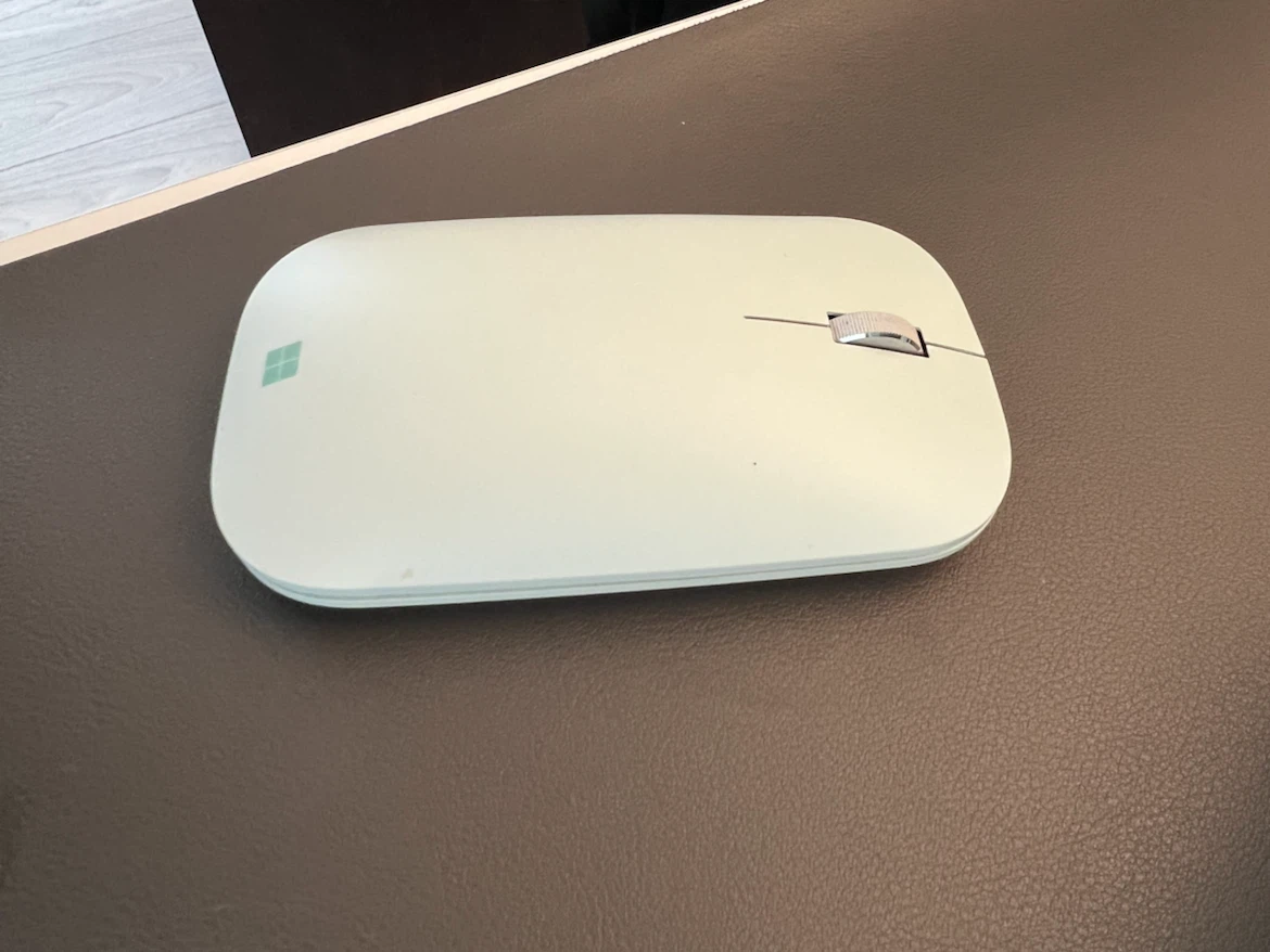 Microsoft Modern Mobile Mouse (wireless)