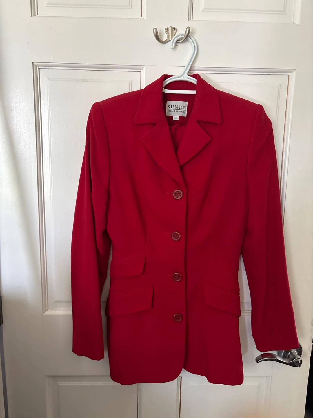 SUNDÉ Skirt Suit - Red - Size 8 - photo 3