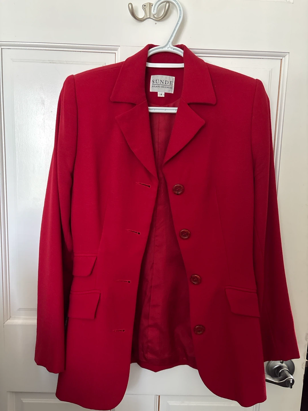 SUNDÉ Skirt Suit - Red - Size 8 - photo 4