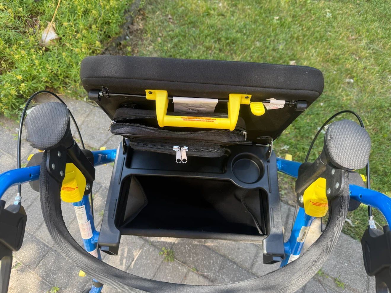Guardian Walker- Seat, fabric basket & removable bag - photo 5