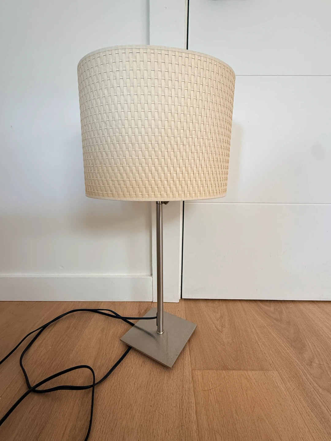 Woven Table Lamp