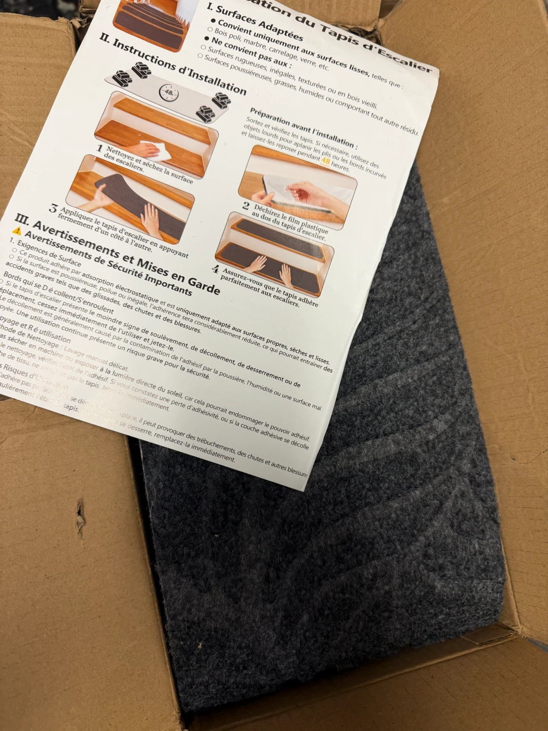 Grey Leaf Pattern Stair Tread Set