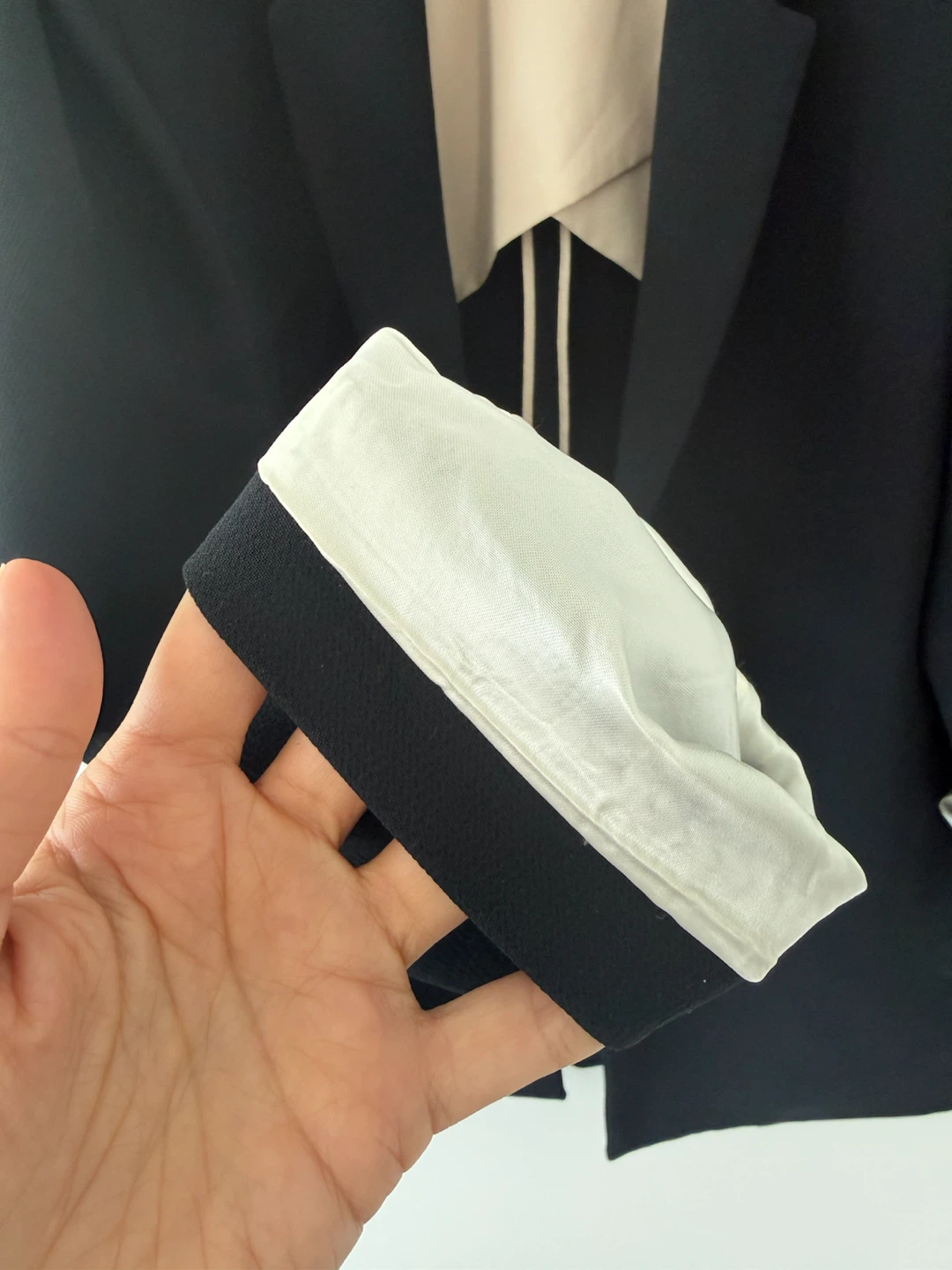 Aritzia Wilfred Black Blazer Size S - photo 4