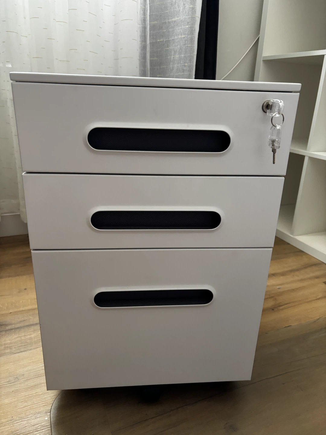 White 3-Drawer Mobile Filing Cabinet