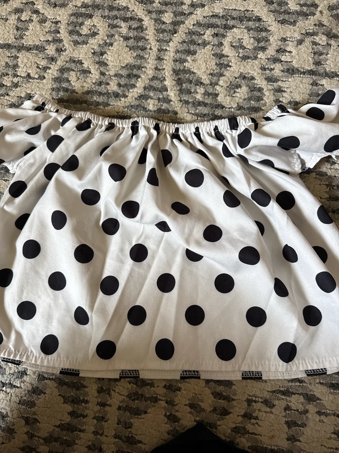 White Polka Dot Off-the-Shoulder Blouse Girl 5 year old - photo 2