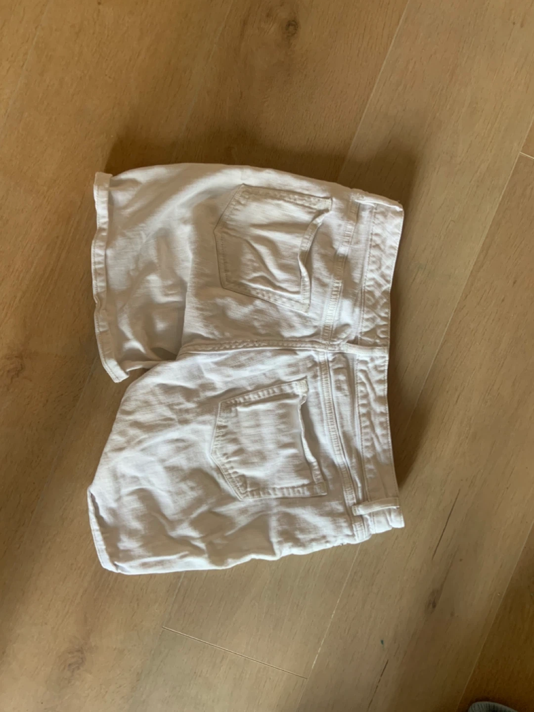 White denim shorts - photo 4