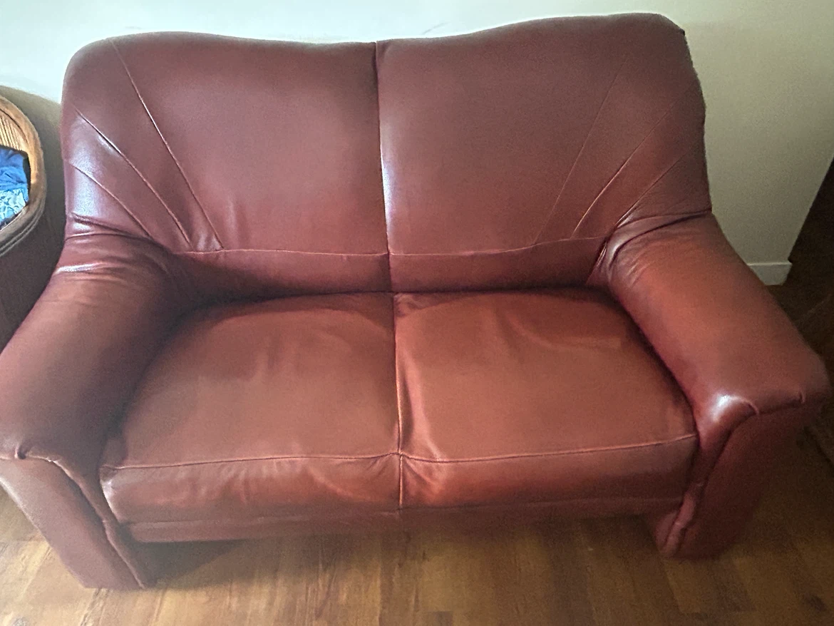 Red  brown Leather Loveseat - photo 3
