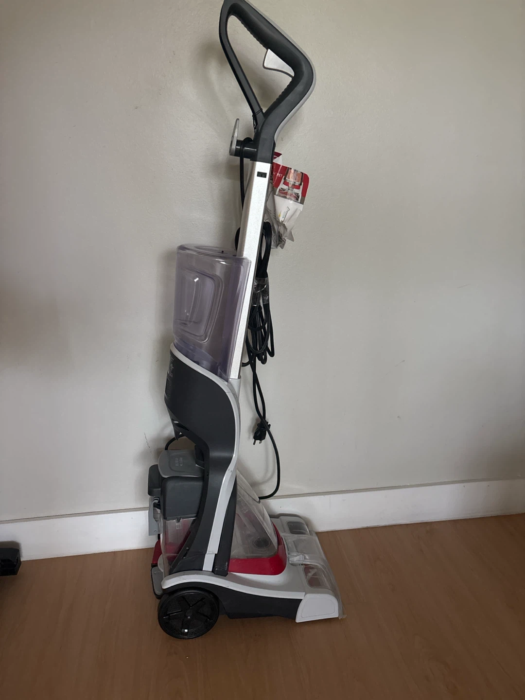 Hoover PowerDash Carpet Cleaner - photo 2