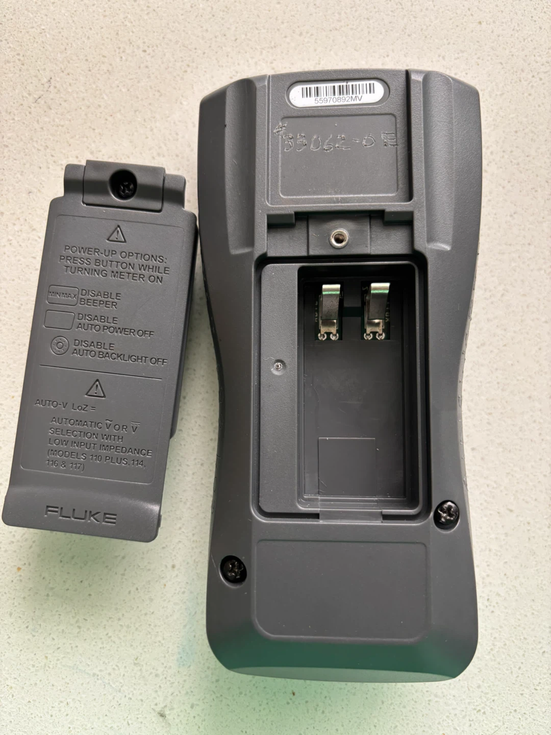 Fluke 116 True RMS Multimeter - photo 3