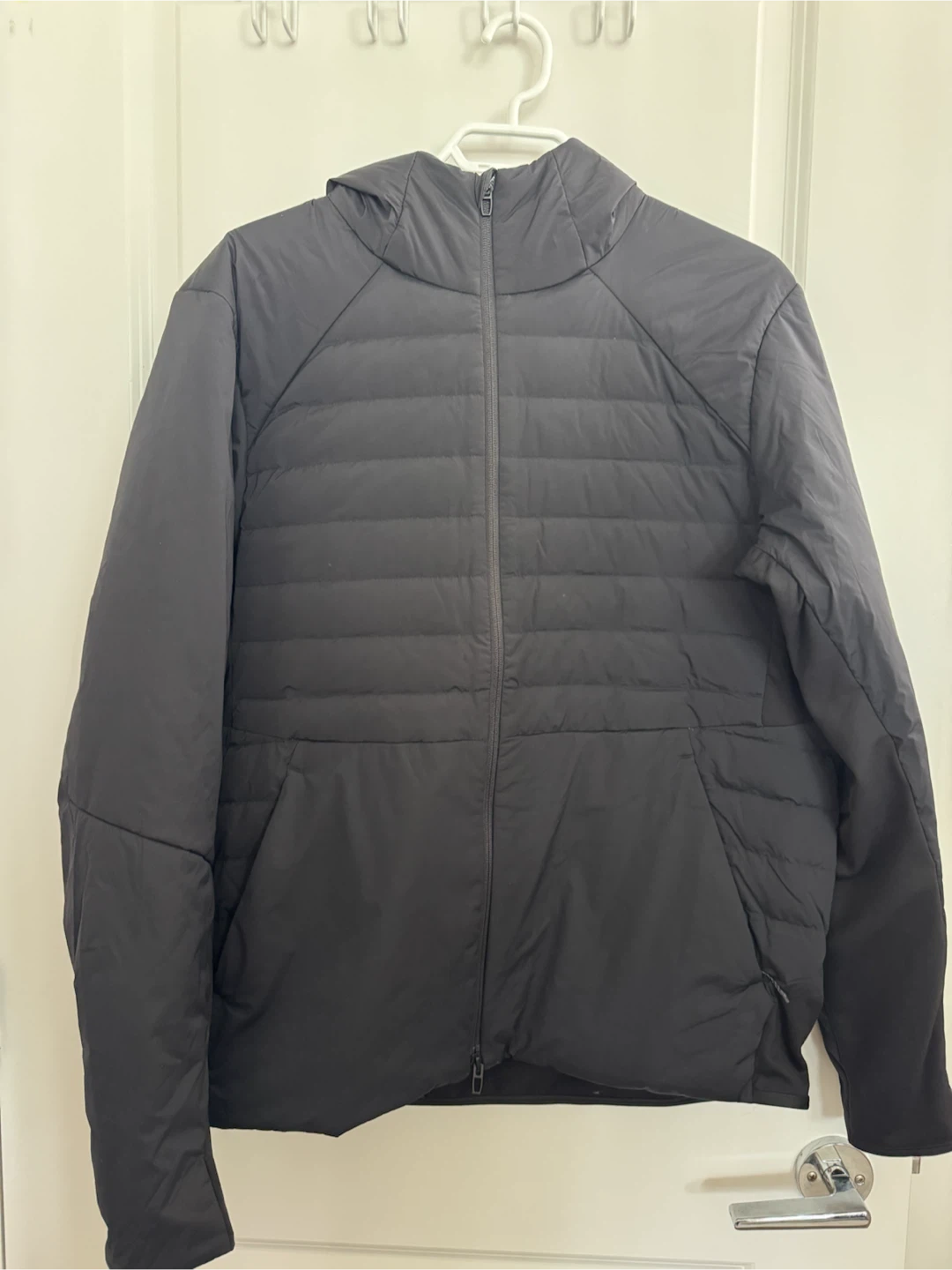 Lululemon down for it all hoody jacket - men’s L Black