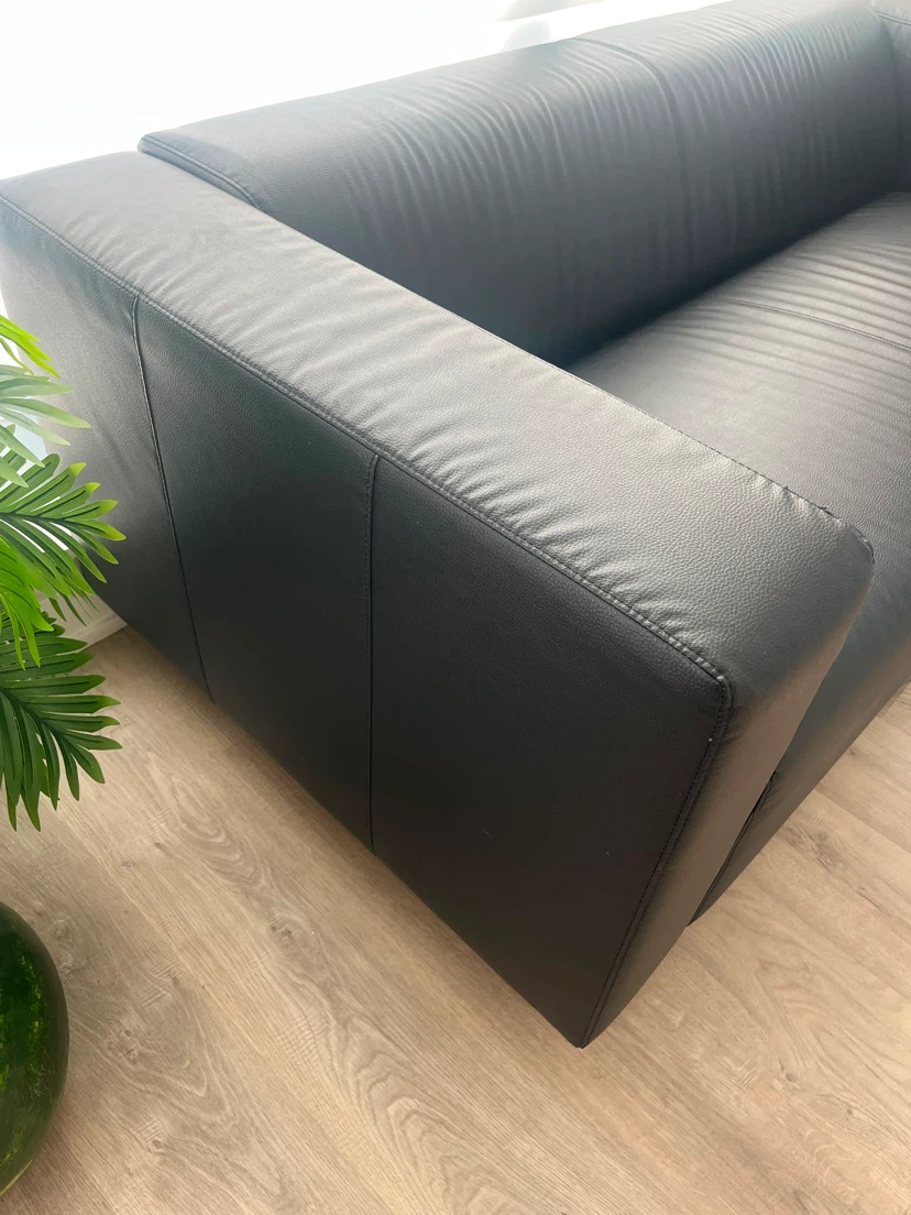 Ikea Klippan leather couch - photo 4