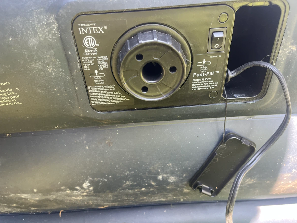 Intex Air Mattress with Built-in Pump - photo 4