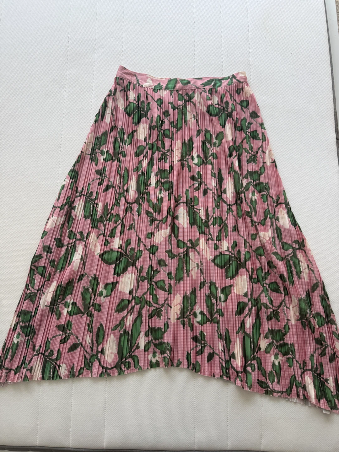 ZARA Pink Floral Pleated Midi Skirt