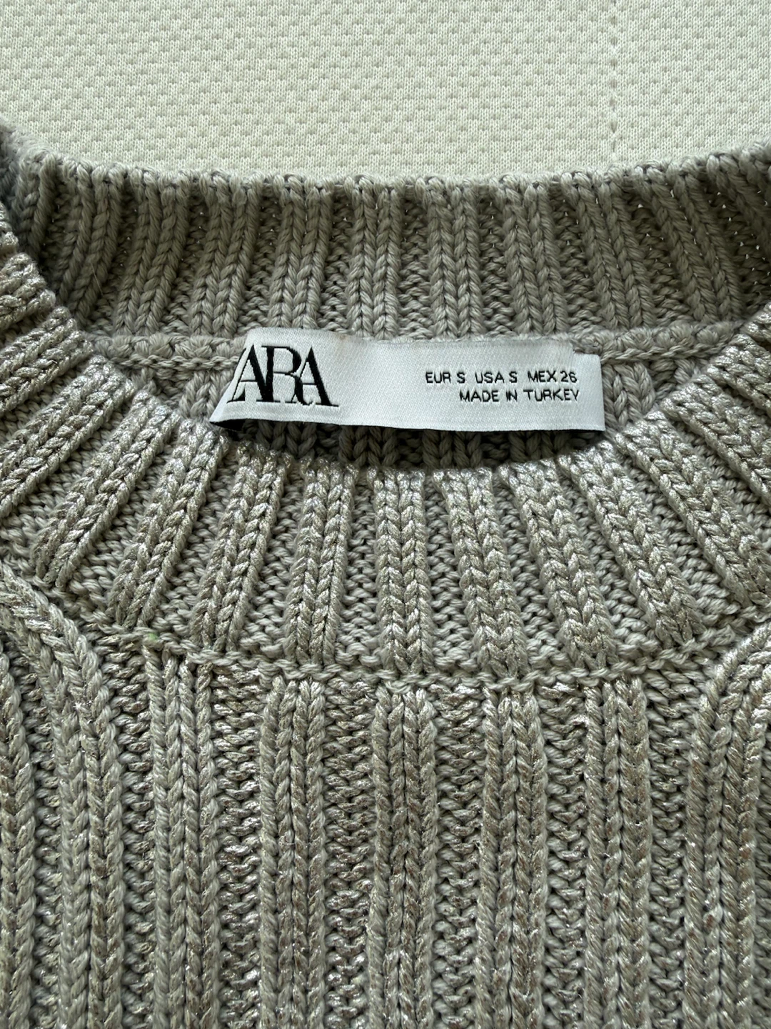 ZARA Distressed Cropped Sweater - photo 2
