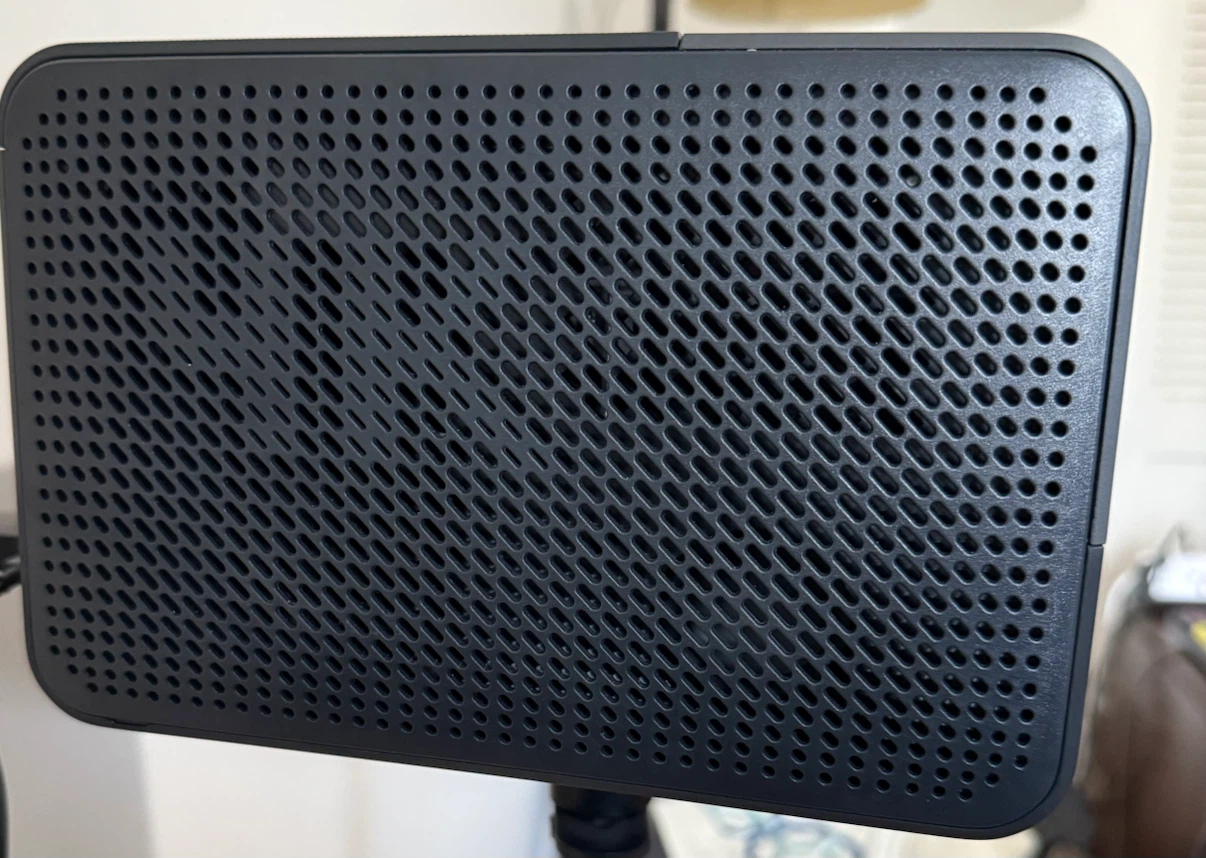 BenQ GP520 4K HDR Smart Projector - photo 3