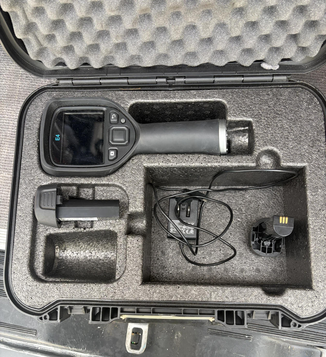 FLIR E4 Thermal Camera