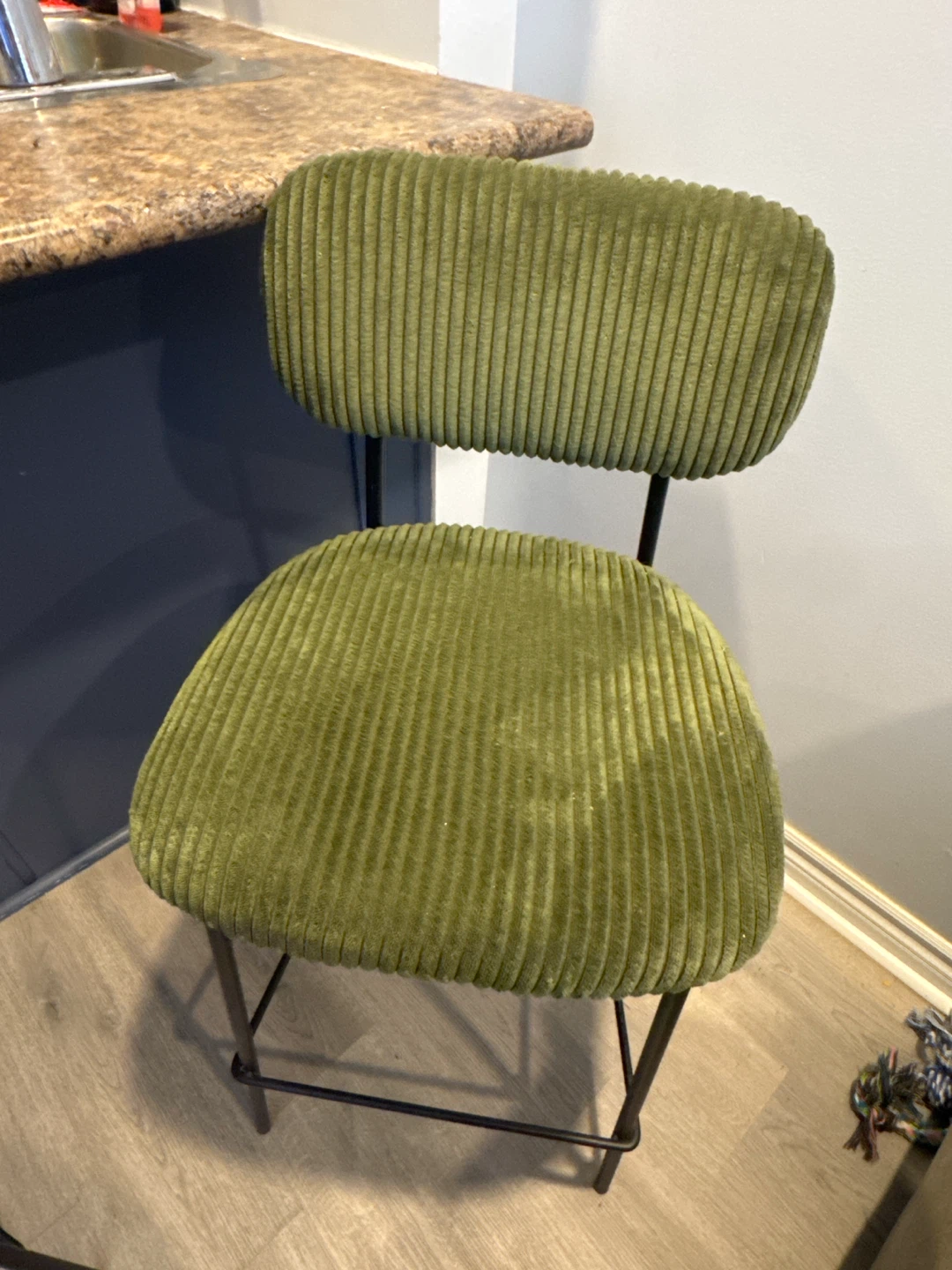 Pair of Olive counter stools - photo 3