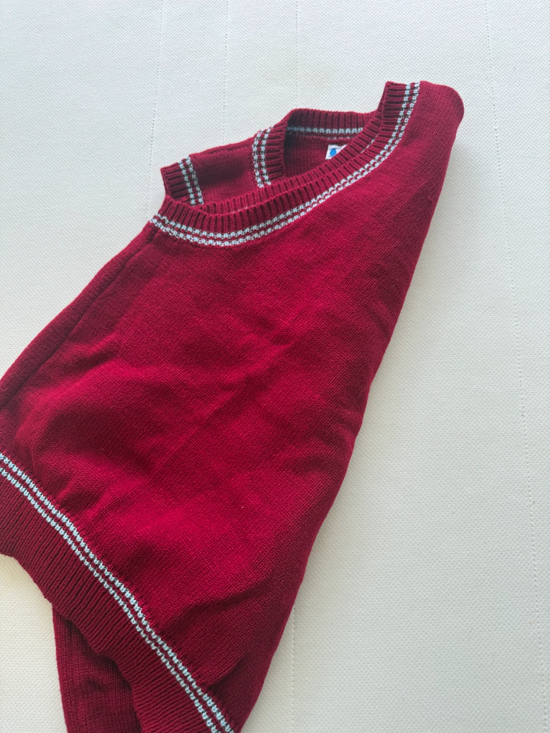 ZAAK Red Floral Knit Sweater Vest - photo 3